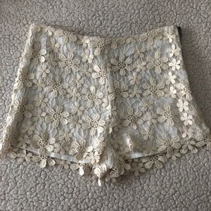 South Moon Under Cream Lace Shorts